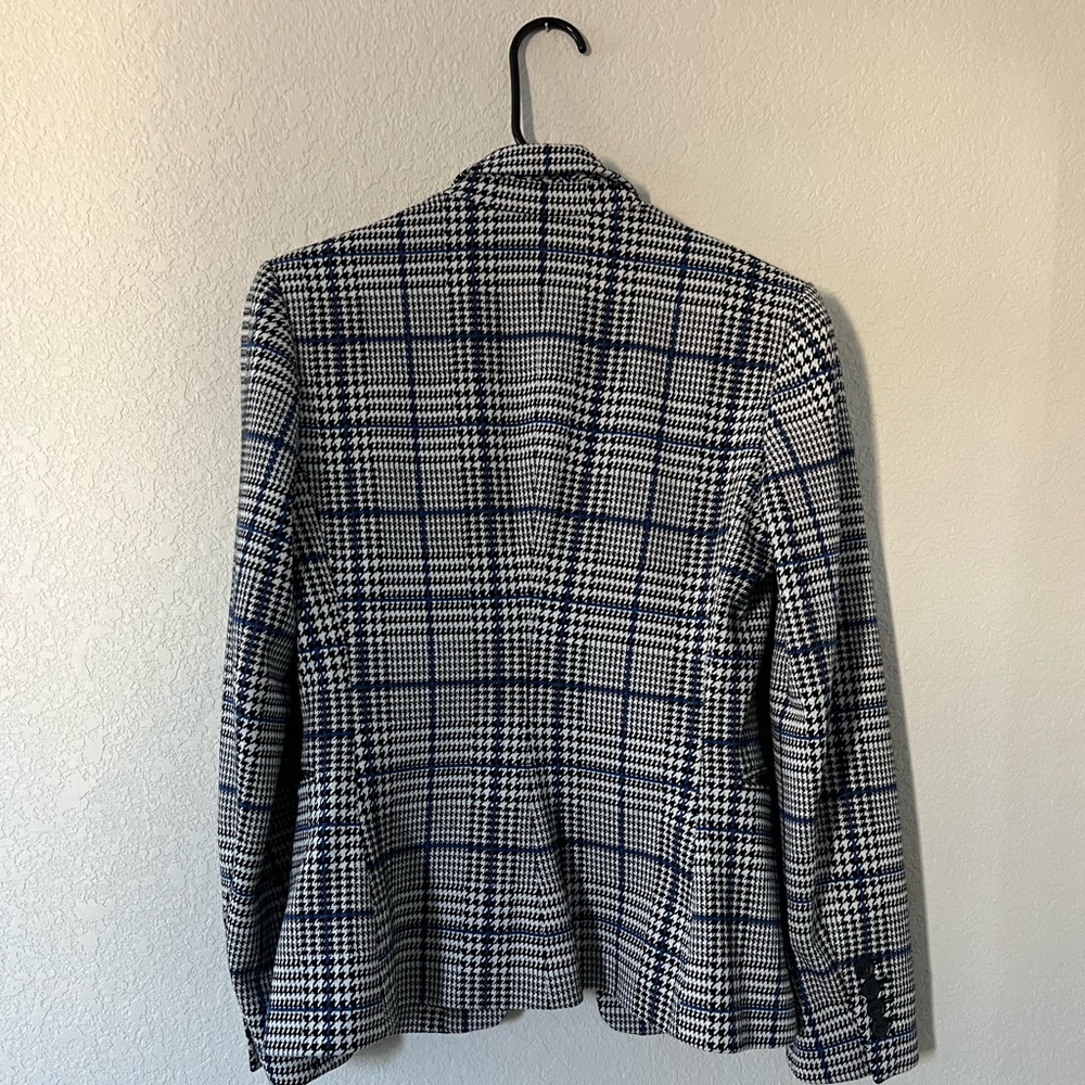Express Blazer - Picture 3 of 5